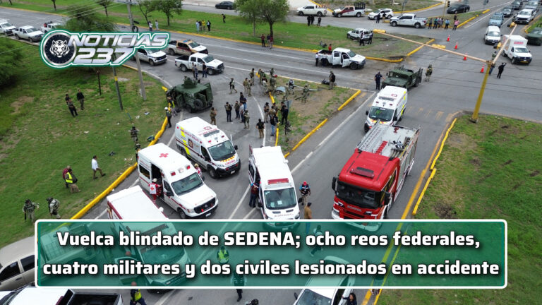 Vuelca blindado de SEDENA; ocho reos federales, cuatro militares y dos civiles lesionados en accidente